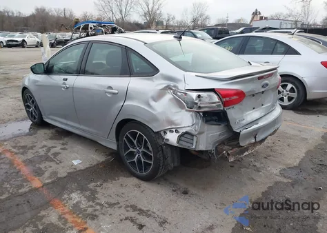 2015 Ford Focus Se из США, поврежденный, VIN 1FADP3F23FL313838